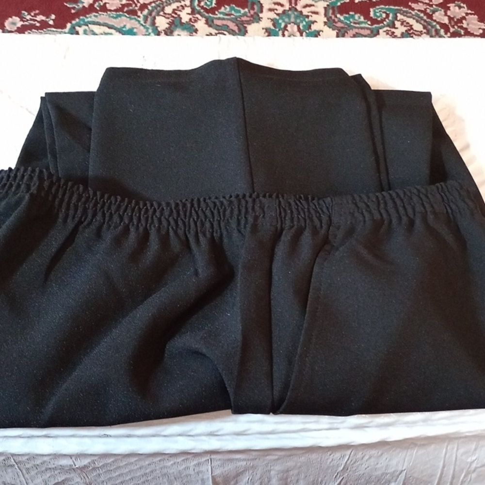 Koret 18 women stretchy top black pants